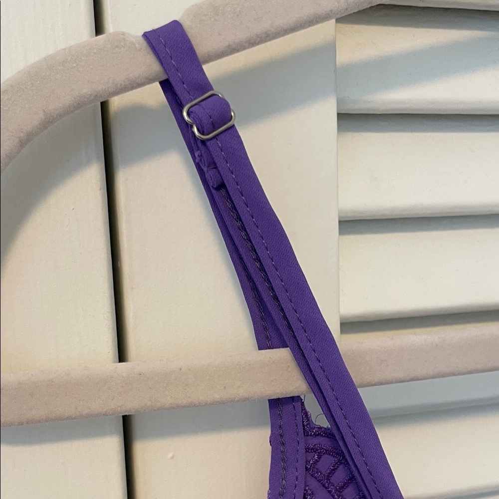 NWT Andy & Lucy Purple Lace-Trim Spaghetti Strap Camisole Top - Picture 5 of 6